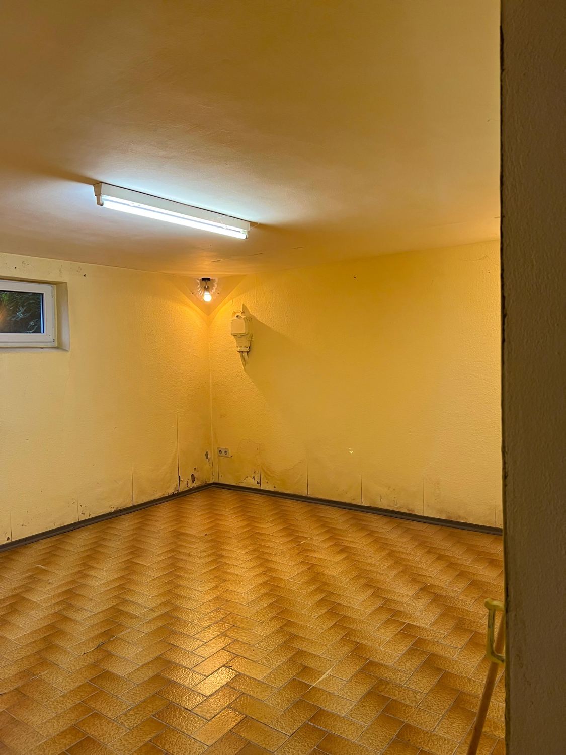 Kellerraum nach der Entrümpelung